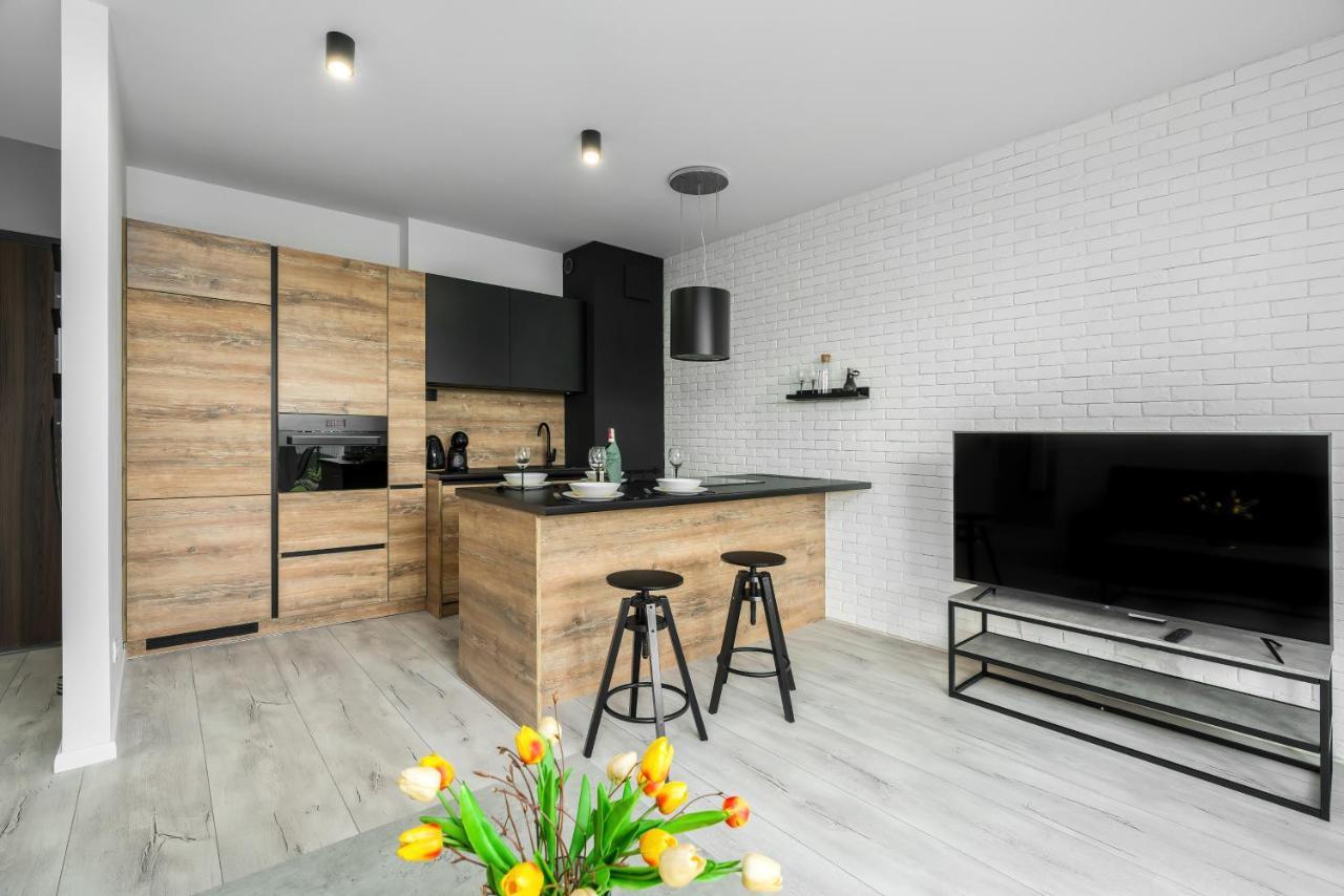 Exclusive Apartment With Terrace By Renters ポズナン エクステリア 写真